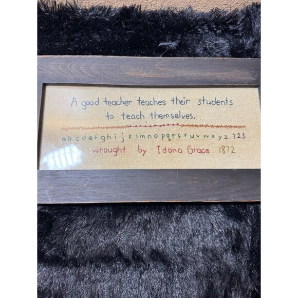 Vintage Framed Embroidered Teacher Quote By Idona Grace 1872 - Picture 1 of 5
